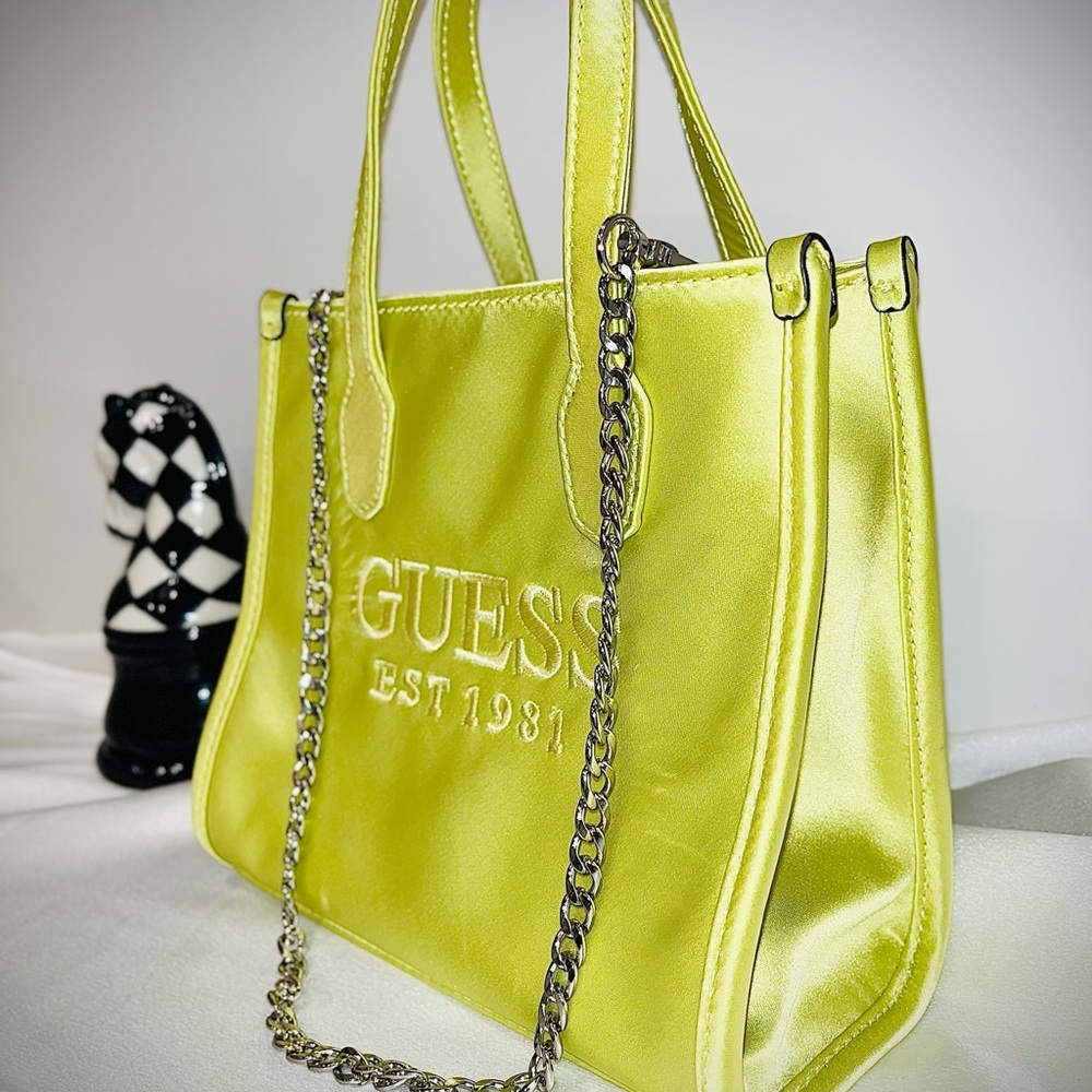 💚 GUESS Lime Green Mini Tote – Y2K Era - Picture 2 of 12